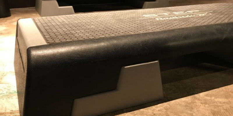 踏み台昇降の台